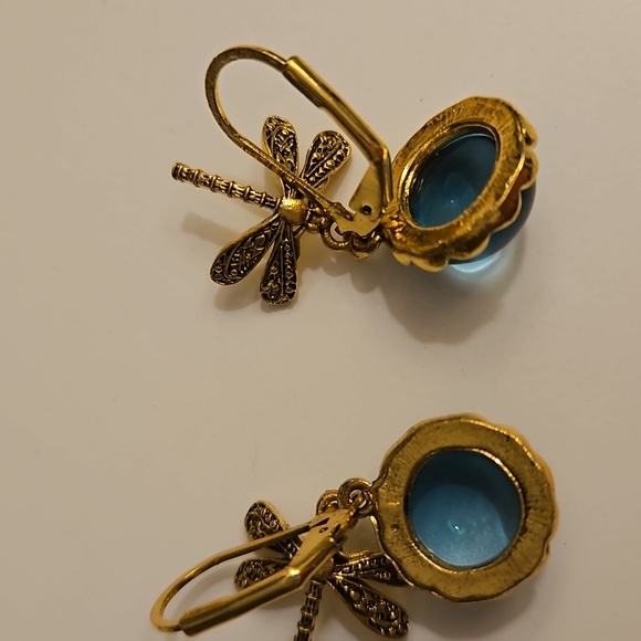 NWOT Anthropologie Dragonfly Earrings - Picture 2 of 7